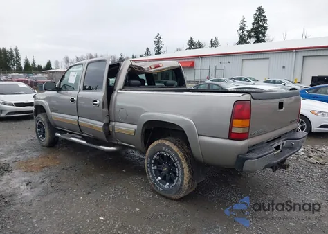 2001 Chevrolet Silverado 2500Hd Ls из США, поврежденный, VIN 1GCHK23111F209078
